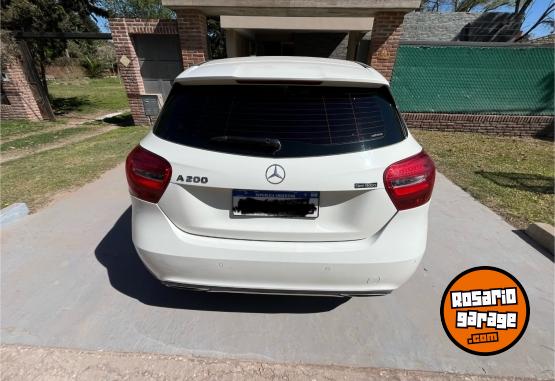 Autos - Mercedes Benz A200 Urban 2018 Nafta 71500Km - En Venta