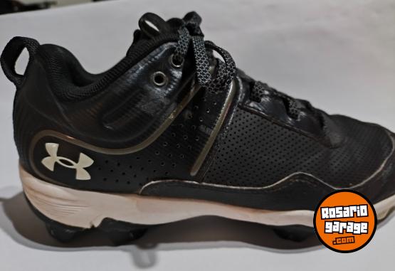 Deportes - Botines Under Armour - En Venta