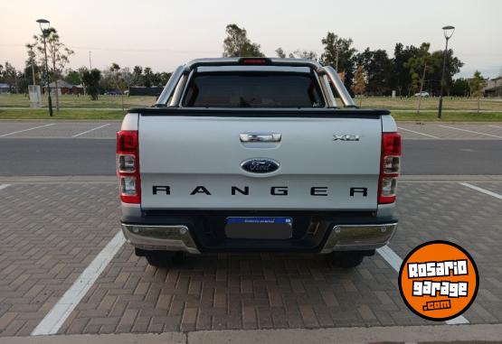 Camionetas - Ford Ranger XLT 2016 Diesel 116000Km - En Venta