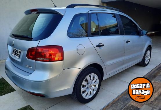 Autos - Volkswagen Suran 2012 Nafta 100000Km - En Venta