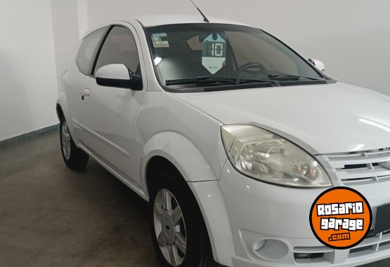 Autos - Ford Ka 2010 Nafta 122000Km - En Venta