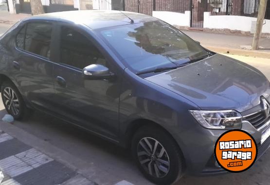 Autos - Renault LOGAN 1.6 INTENS 2022 Nafta 22300Km - En Venta