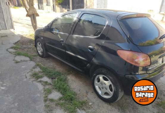 Autos - Peugeot Peugeot 5 puertas 2008 GNC 210000Km - En Venta