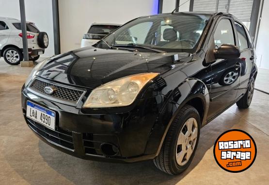 Autos - Ford FIESTA AMBIENTE PLUS MP3 2009 Nafta 195000Km - En Venta