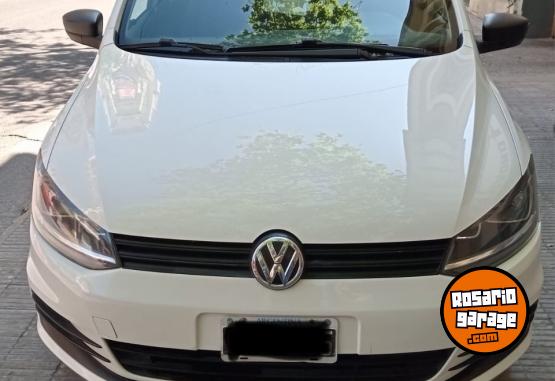 Autos - Volkswagen Suran 2015 Nafta 107000Km - En Venta