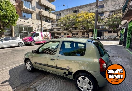 Autos - Renault Clio Yahoo 1.2 2005 Nafta 215000Km - En Venta