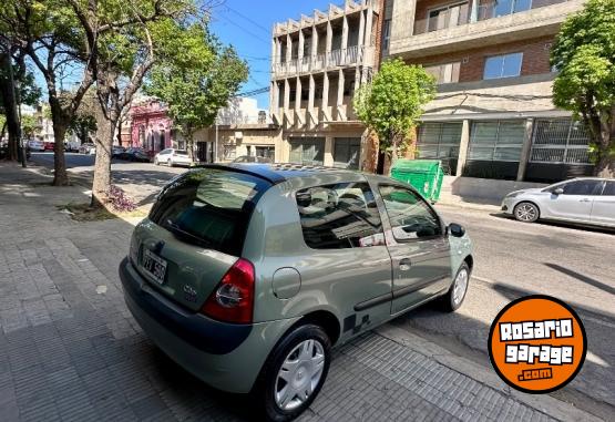 Autos - Renault Clio Yahoo 1.2 2005 Nafta 215000Km - En Venta