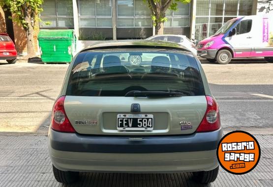 Autos - Renault Clio Yahoo 1.2 2005 Nafta 215000Km - En Venta