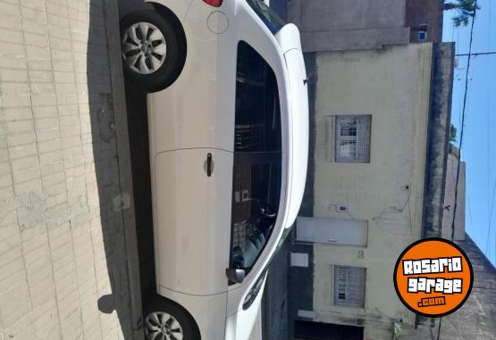 Autos - Volkswagen GOL TREND 2014 Nafta 114000Km - En Venta