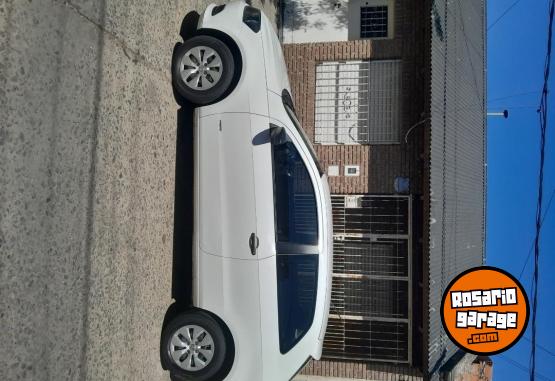 Autos - Volkswagen GOL TREND 2014 Nafta 114000Km - En Venta