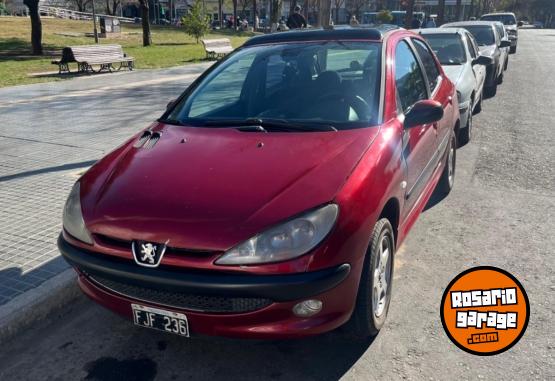 Autos - Peugeot Peugeot 206 XT Premium 2006 Nafta 228000Km - En Venta