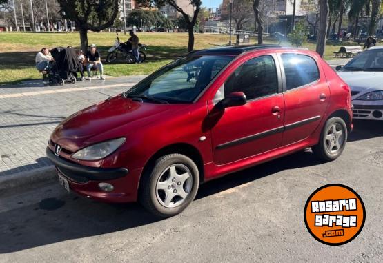 Autos - Peugeot Peugeot 206 XT Premium 2006 Nafta 228000Km - En Venta