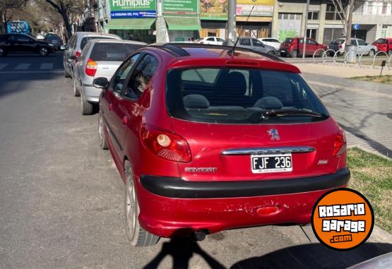 Autos - Peugeot Peugeot 206 XT Premium 2006 Nafta 228000Km - En Venta