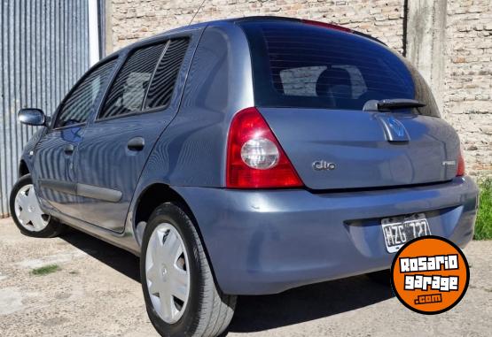 Autos - Renault Clio pack plus 2009 Nafta 147000Km - En Venta