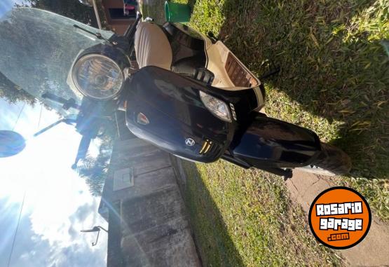 Motos - Zanella Styler 2019 Nafta 7700Km - En Venta