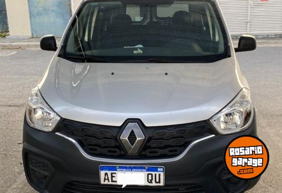 Utilitarios - Renault Kangoo  Express Confort 2020 Nafta 56000Km - En Venta