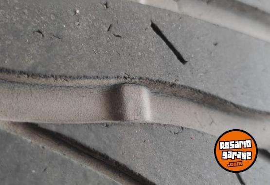 Accesorios para Autos - Juego de Cubiertas BRIDGESTONE TURANZA ER300 205 60 16 - En Venta