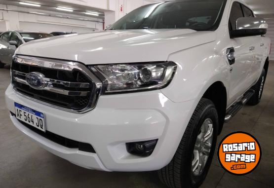 Autos - Ford Ranger CD 4x2 Diesel 3.2L 2022 Diesel 8900Km - En Venta