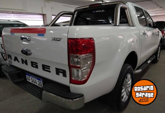 Autos - Ford Ranger CD 4x2 Diesel 3.2L 2022 Diesel 8900Km - En Venta