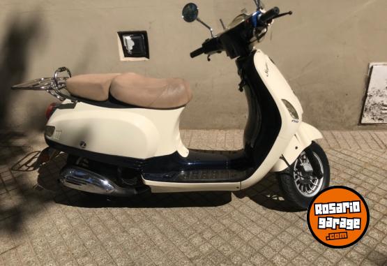 Motos - Zanella Styler 2016 Nafta 13000Km - En Venta