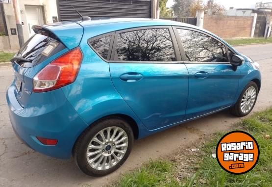 Autos - Ford FIESTA KINETI S E PLUS AT 2014 Nafta 113260Km - En Venta