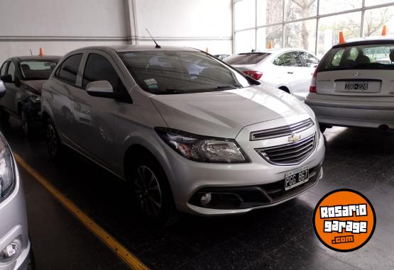 Autos - Chevrolet Onix LTZ 2015 Nafta 130465Km - En Venta