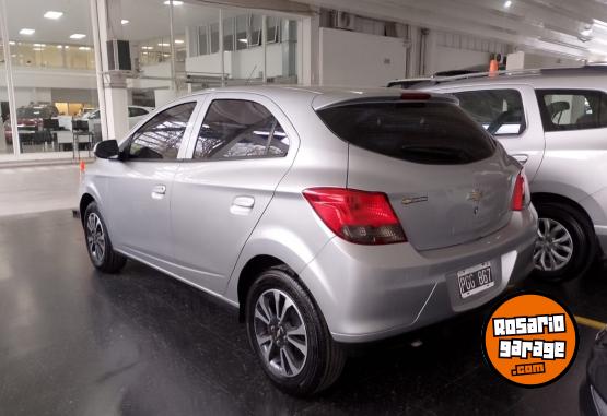 Autos - Chevrolet Onix LTZ 2015 Nafta 130465Km - En Venta