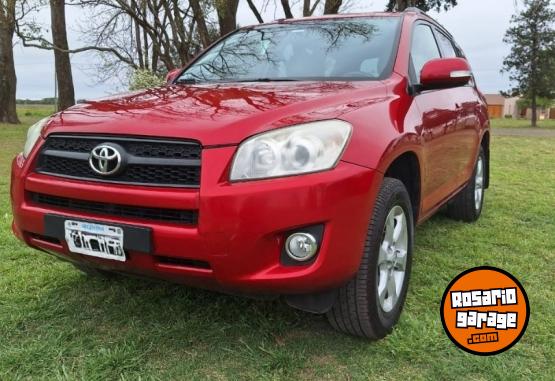 Camionetas - Toyota RAV 4 2011 Nafta 185000Km - En Venta