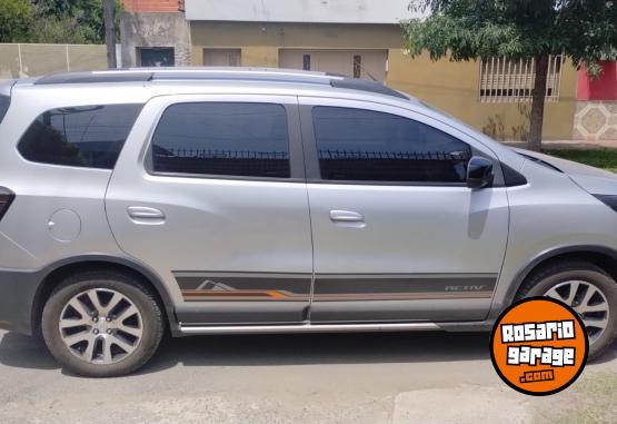 Autos - Chevrolet Spin active 2017 GNC 70000Km - En Venta