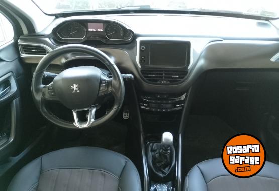 Autos - Peugeot 2008 Sport THP 2017 Nafta 73640Km - En Venta