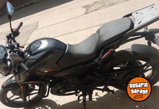 Motos - Bajaj N250 2023 Nafta 2600Km - En Venta