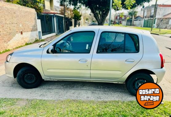 Autos - Renault CLIO MIO 2015 Nafta 81800Km - En Venta