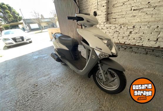 Motos - Zanella Styler 2018 Nafta 12000Km - En Venta