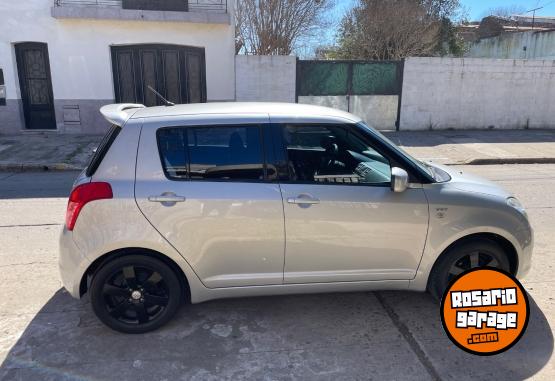 Autos - Suzuki Swift 2009 Nafta 160000Km - En Venta