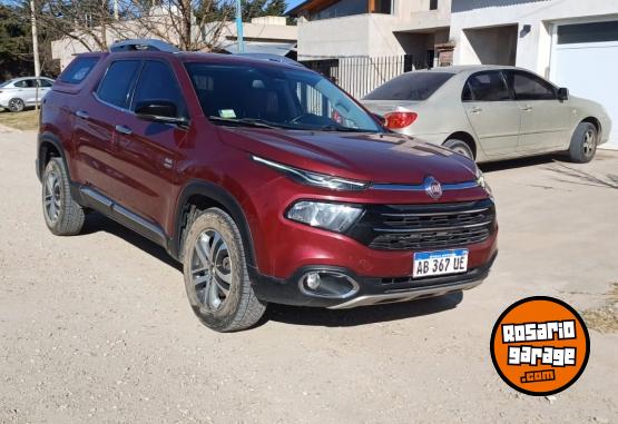 Autos - Fiat Toro volcano at9 2017 Diesel 105000Km - En Venta