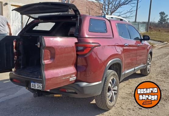 Autos - Fiat Toro volcano at9 2017 Diesel 105000Km - En Venta