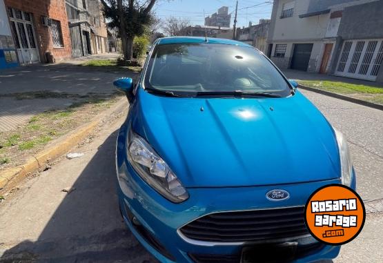 Autos - Ford Fiesta Kinetic se 2014 Nafta 130000Km - En Venta