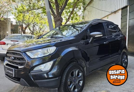 Camionetas - Ford ECOSPORT FREESTYLE 2018 Nafta 156000Km - En Venta