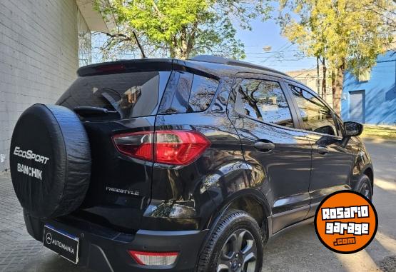 Camionetas - Ford ECOSPORT FREESTYLE 2018 Nafta 156000Km - En Venta