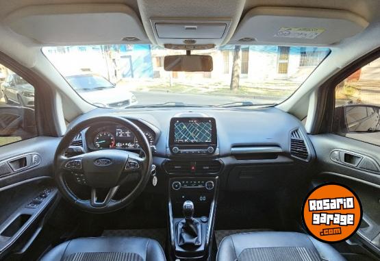 Camionetas - Ford ECOSPORT FREESTYLE 2018 Nafta 156000Km - En Venta