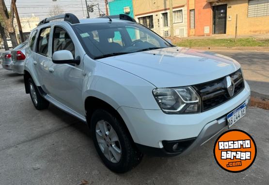 Autos - Renault DUSTER OROCH 2.0 PRIVILIG 2017 Nafta  - En Venta