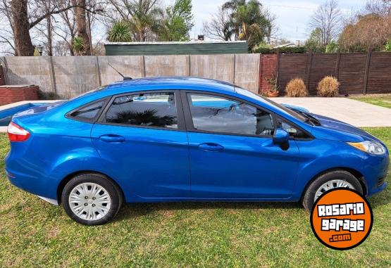 Autos - Ford Fiesta 2017 Nafta 80000Km - En Venta