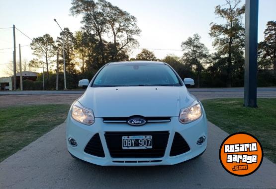 Autos - Ford Focus SE Plus 2.0L MT 4P 2014 Nafta 108500Km - En Venta