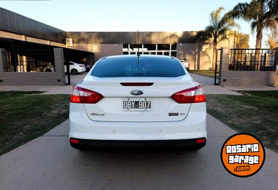 Autos - Ford Focus SE Plus 2.0L MT 4P 2014 Nafta 108500Km - En Venta