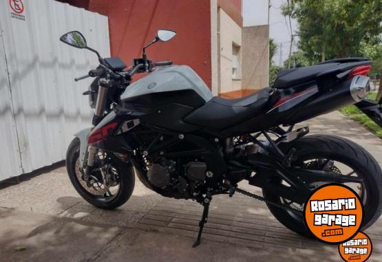 Motos - Benelli tnt 600 2023 Nafta 650Km - En Venta