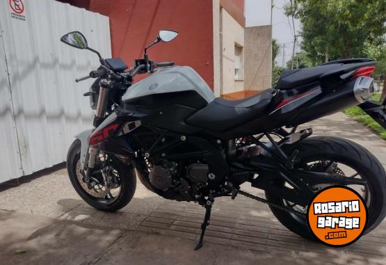 Motos - Benelli tnt 600 2023 Nafta 650Km - En Venta