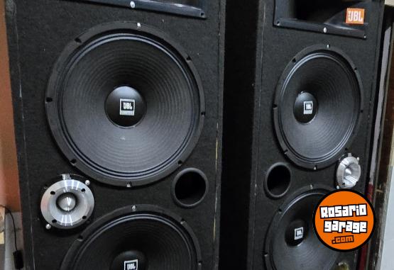 Electrnica - cajas jbl nuevas sin uso - En Venta