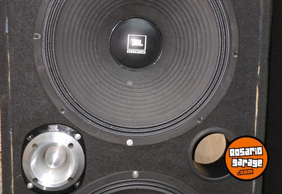 Electrnica - cajas jbl nuevas sin uso - En Venta