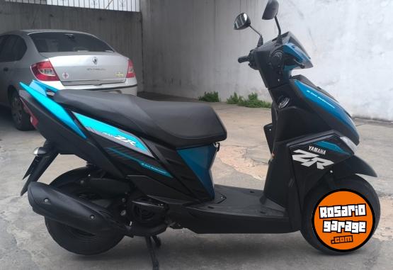 Motos - Yamaha Ray zr 2023 Nafta 10000Km - En Venta