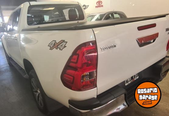 Camionetas - Toyota Hilux 2016 Diesel 180000Km - En Venta